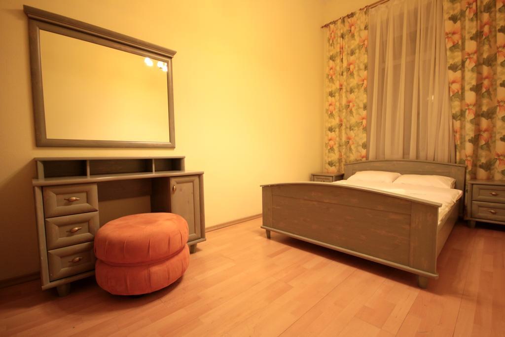 Inn Home Apartments In Kiev Center Dış mekan fotoğraf