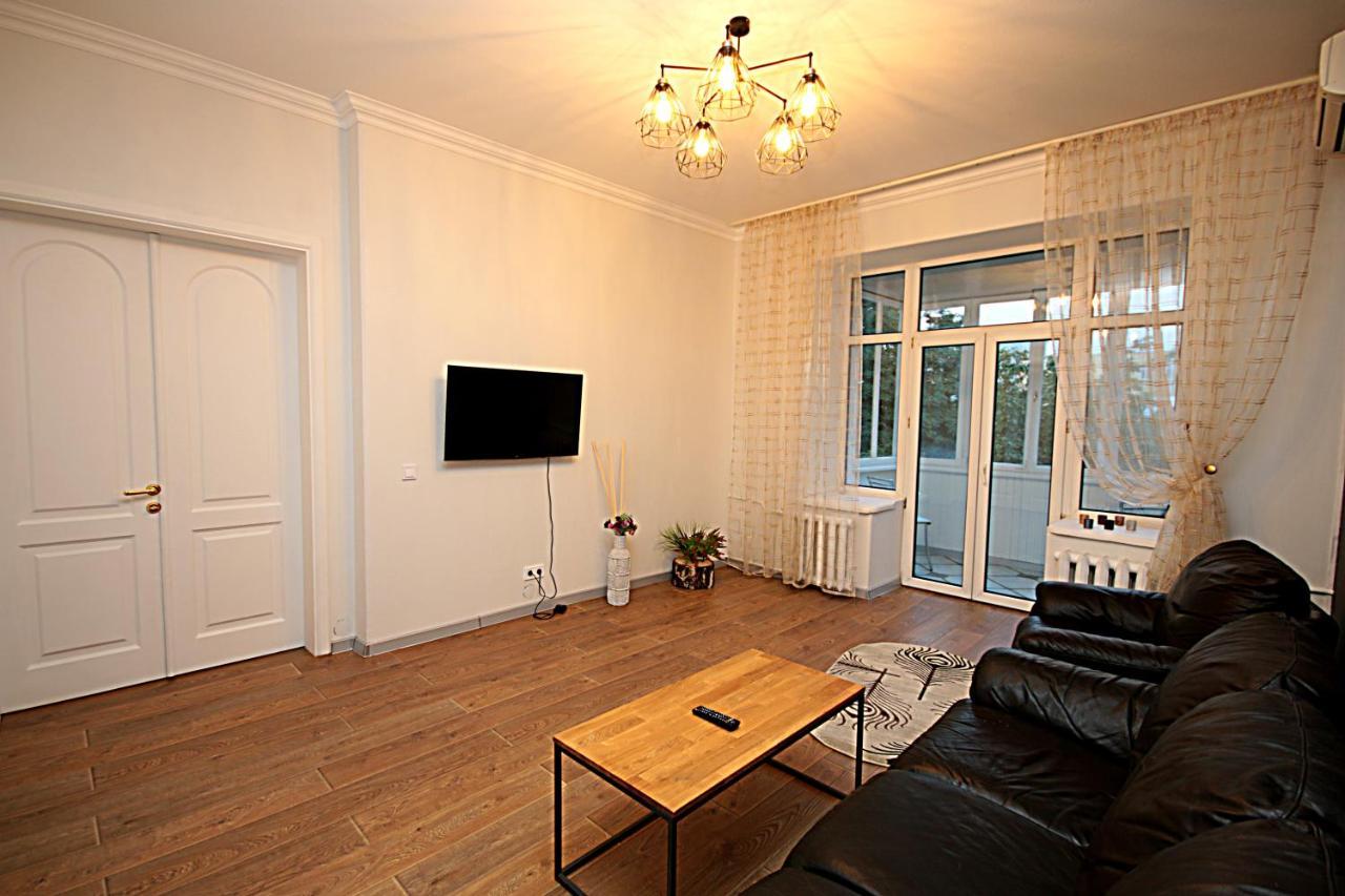 Inn Home Apartments In Kiev Center Dış mekan fotoğraf