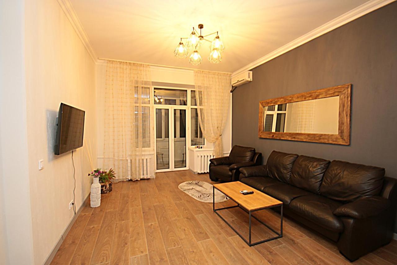 Inn Home Apartments In Kiev Center Dış mekan fotoğraf