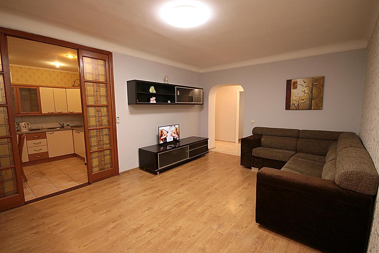Inn Home Apartments In Kiev Center Dış mekan fotoğraf