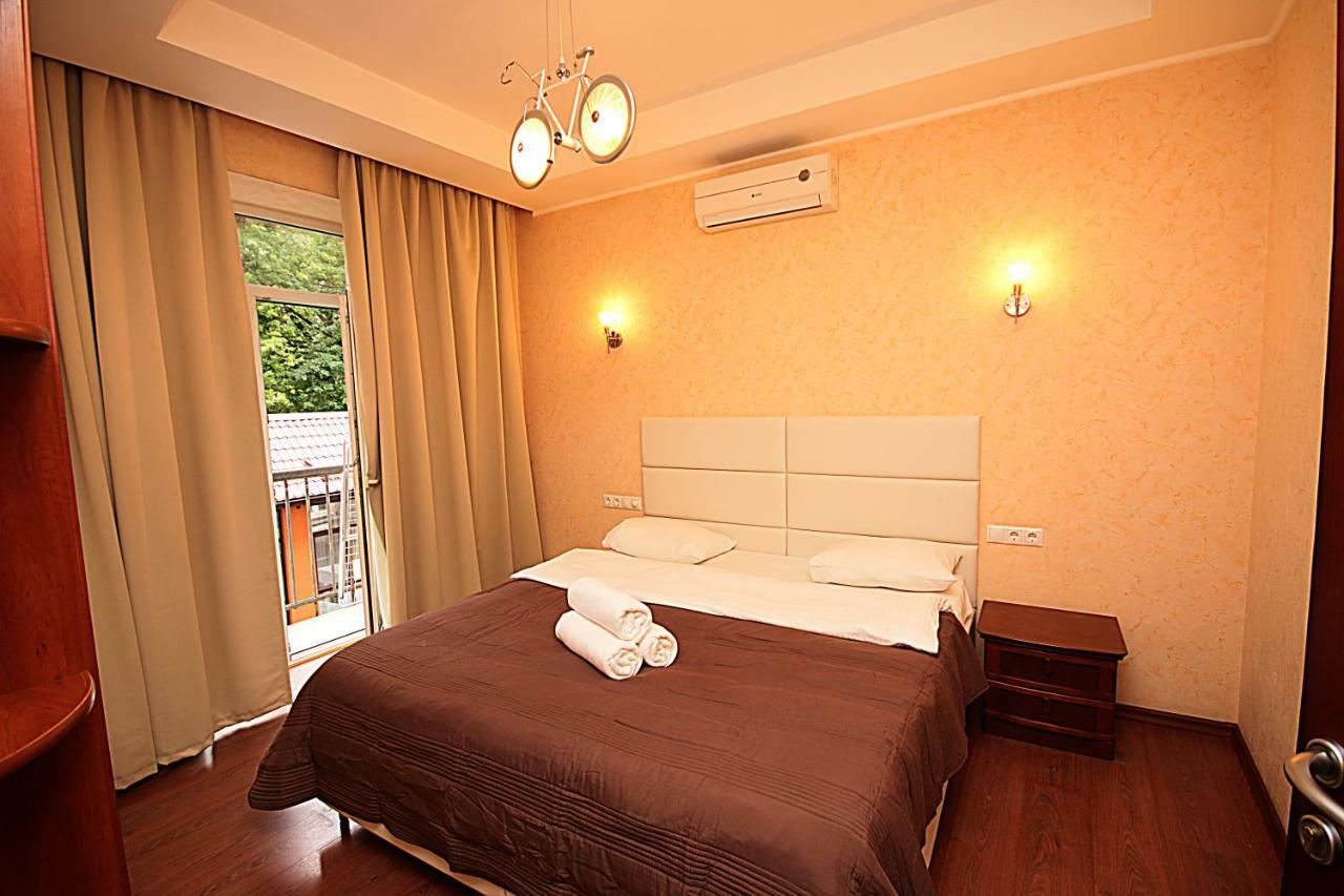 Inn Home Apartments In Kiev Center Dış mekan fotoğraf