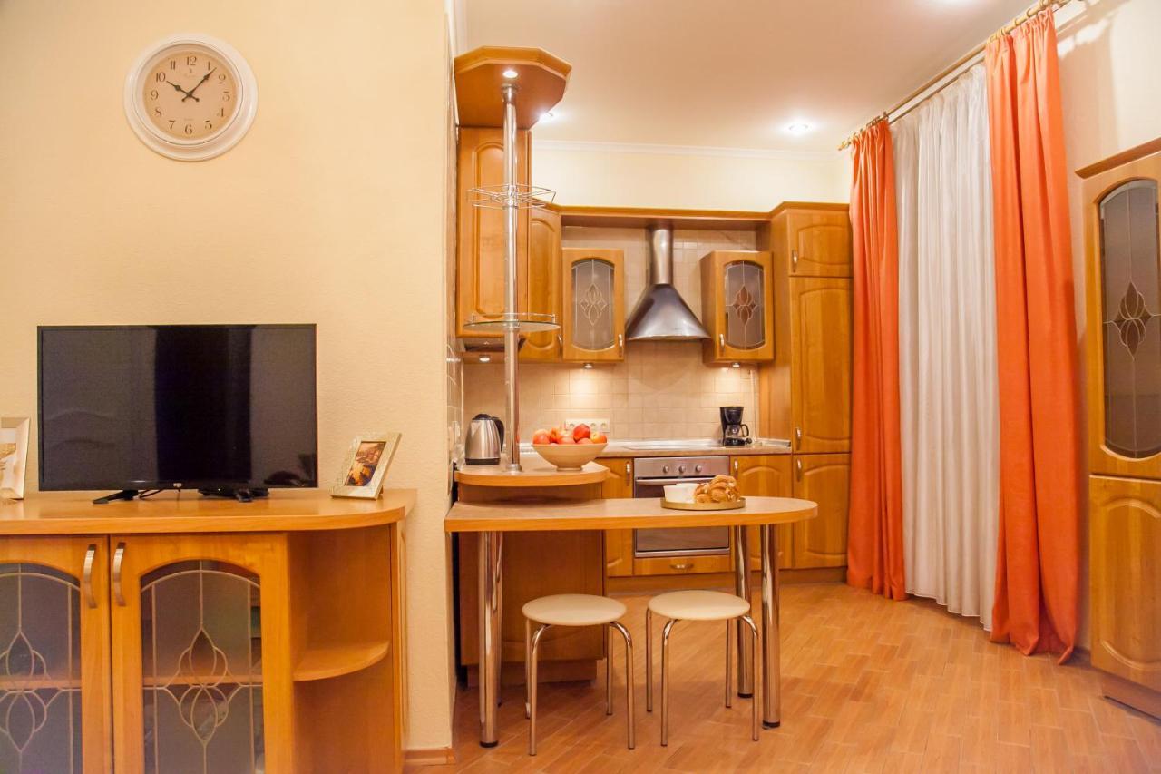 Inn Home Apartments In Kiev Center Dış mekan fotoğraf